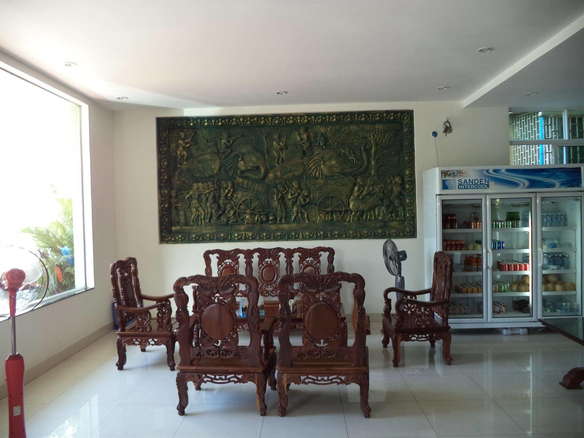 Go In Hotel Phnom Penh Exterior photo